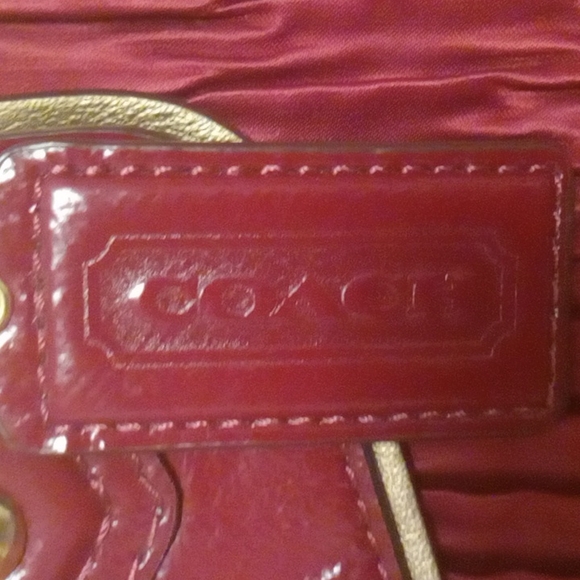 Authentic Coach Bag.   Cranberry Color.  Great for Fall or the Holidays! - Picture 4 of 15